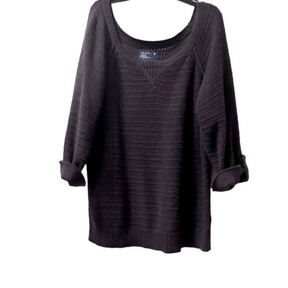 American Eagle Outfitters off the Shoulder pull over Sweater - Picture 2 of 5